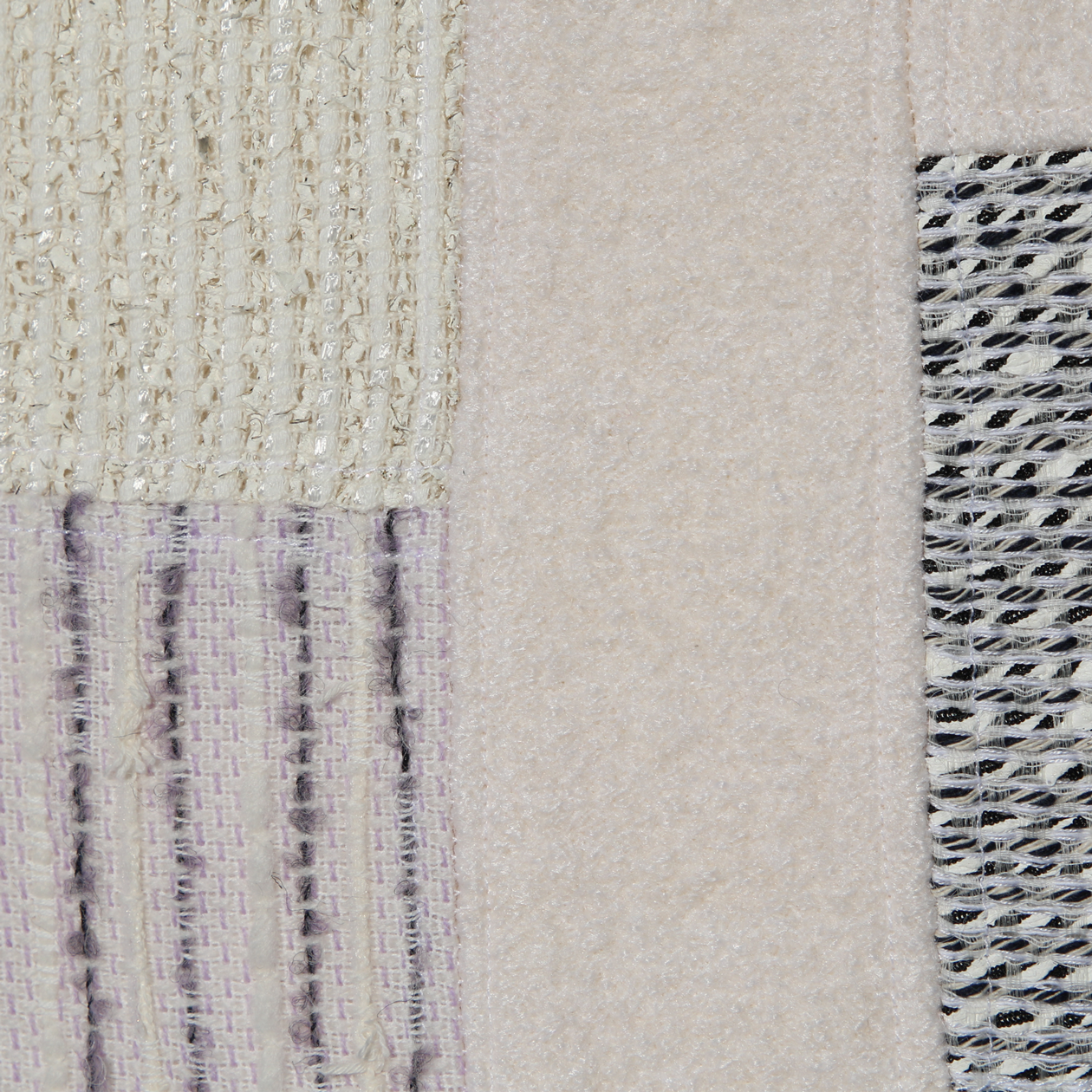 Analyzing image couture-tweed-decorative-pillowcase