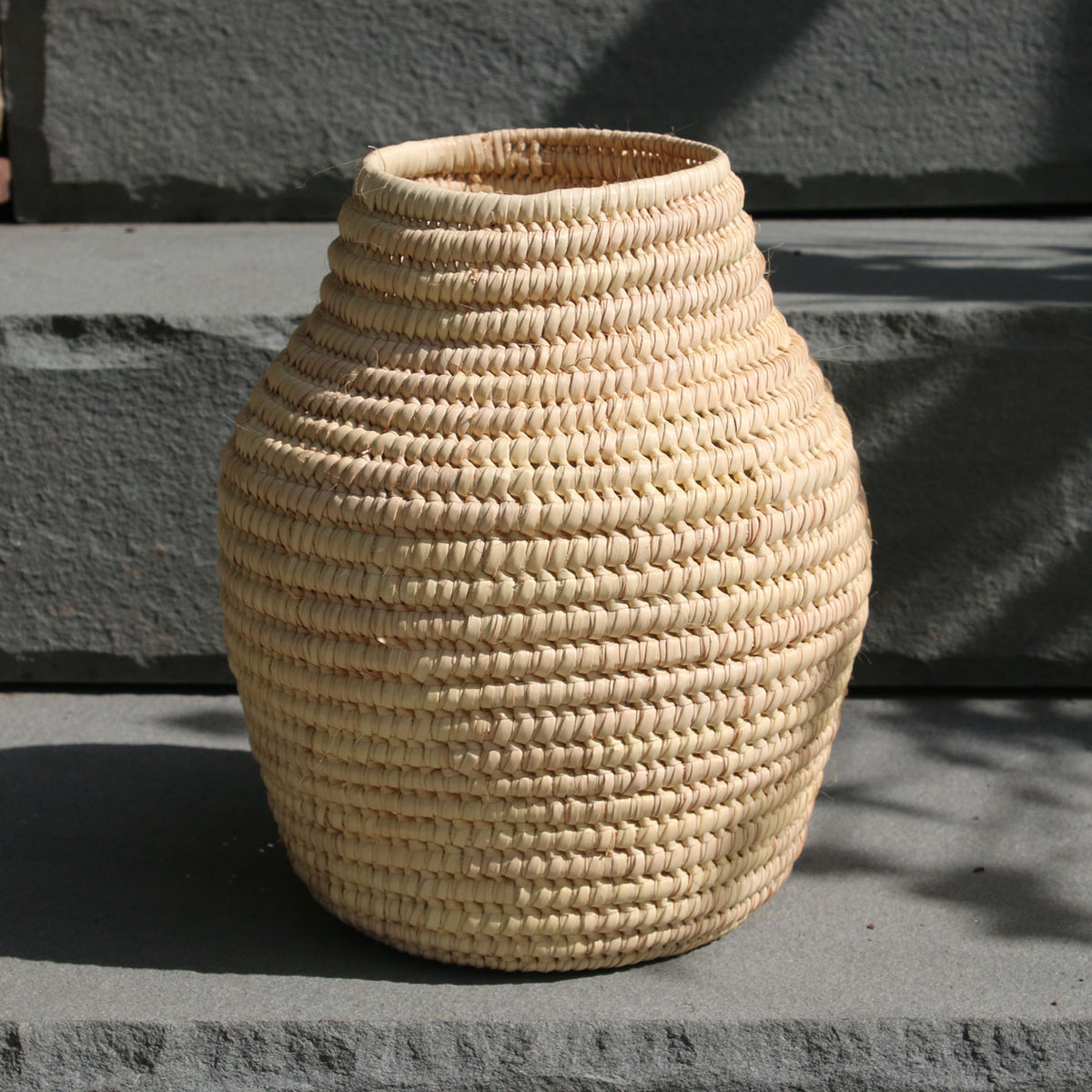Palm Vase Basket