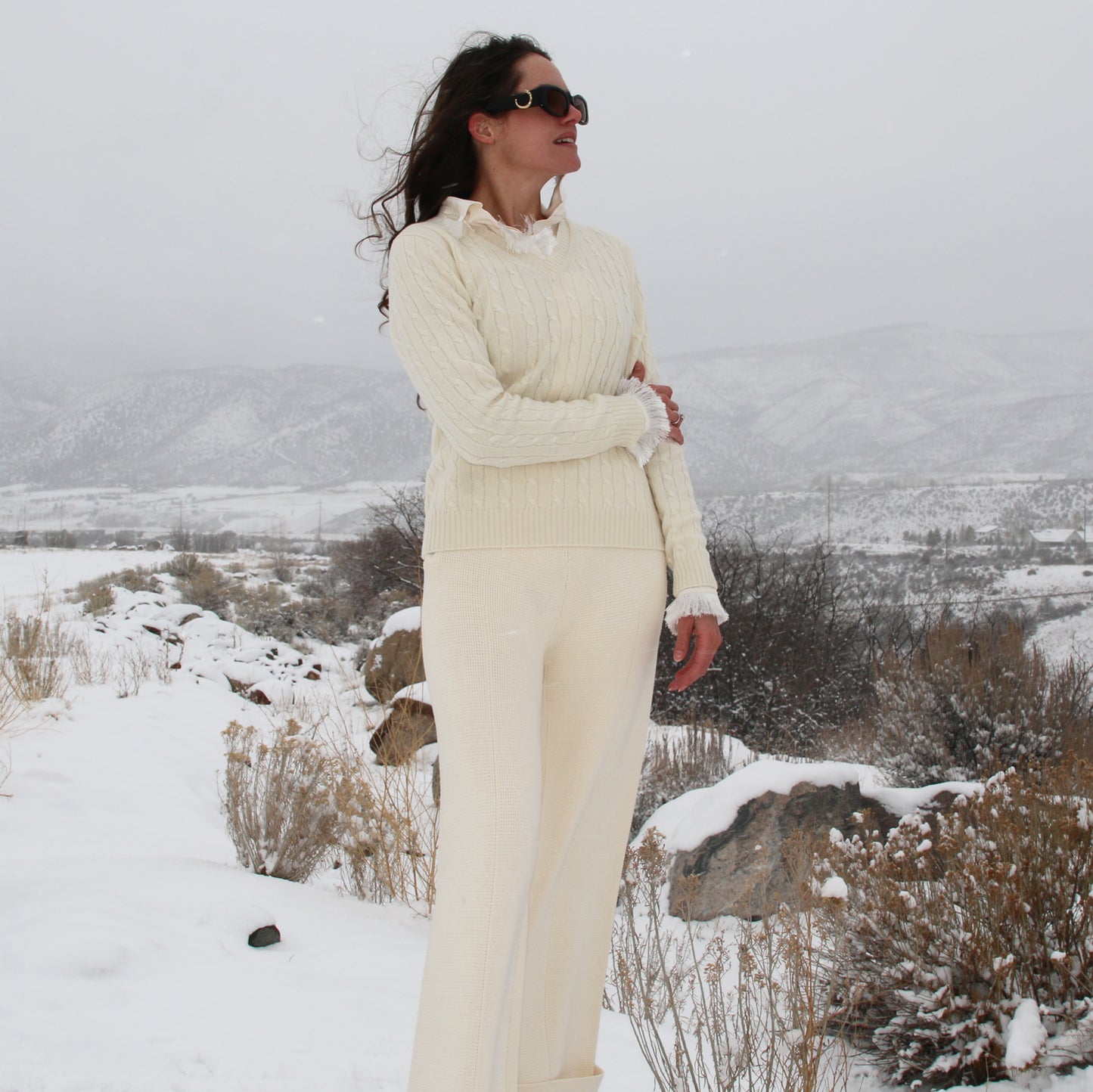cream-white-cashmere-silk-cable-knit-sweater-kate-stoltz
