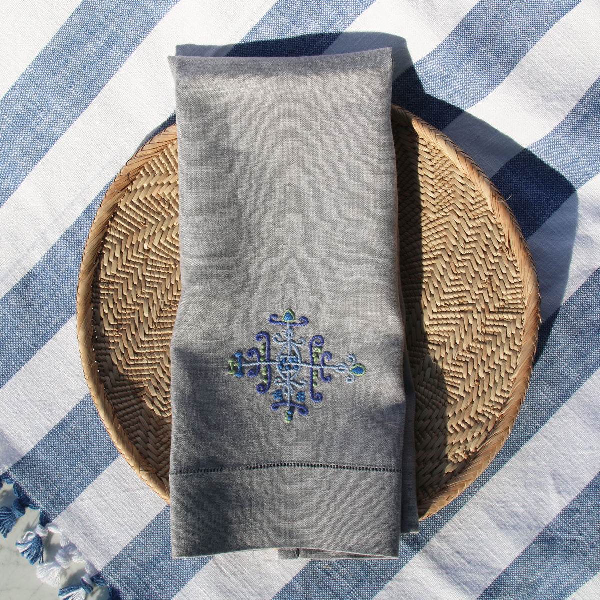 crisp-linen-kitchen-tea-towel