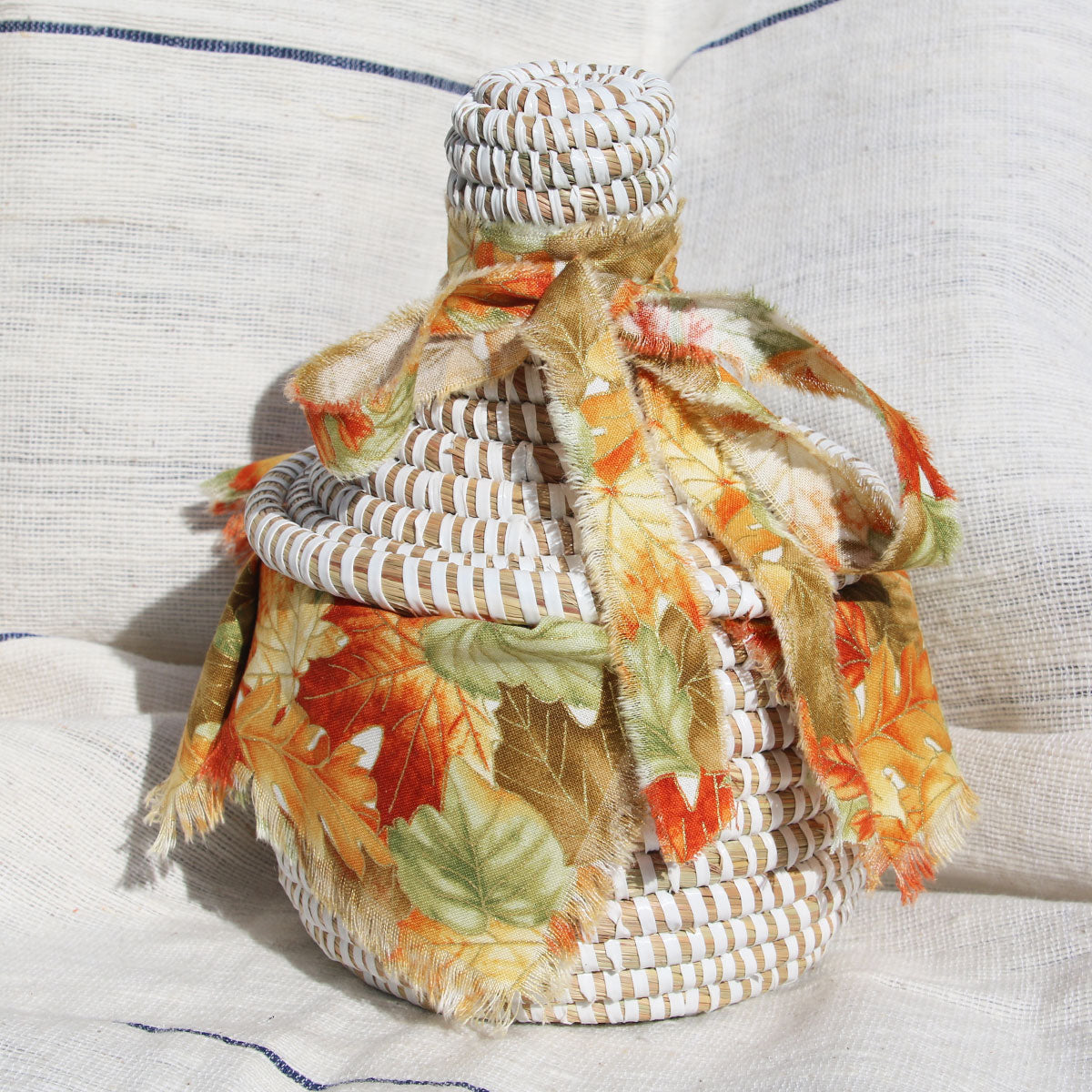 fall-autumn-leaf-cotton-lined-basket-