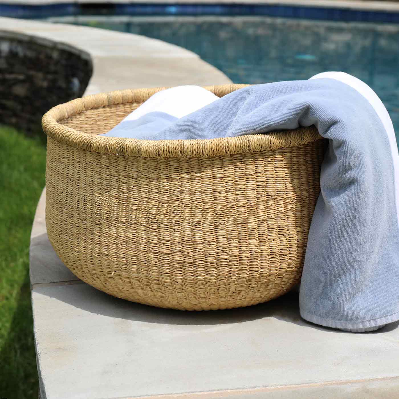Greece inspired round rattan looking basket