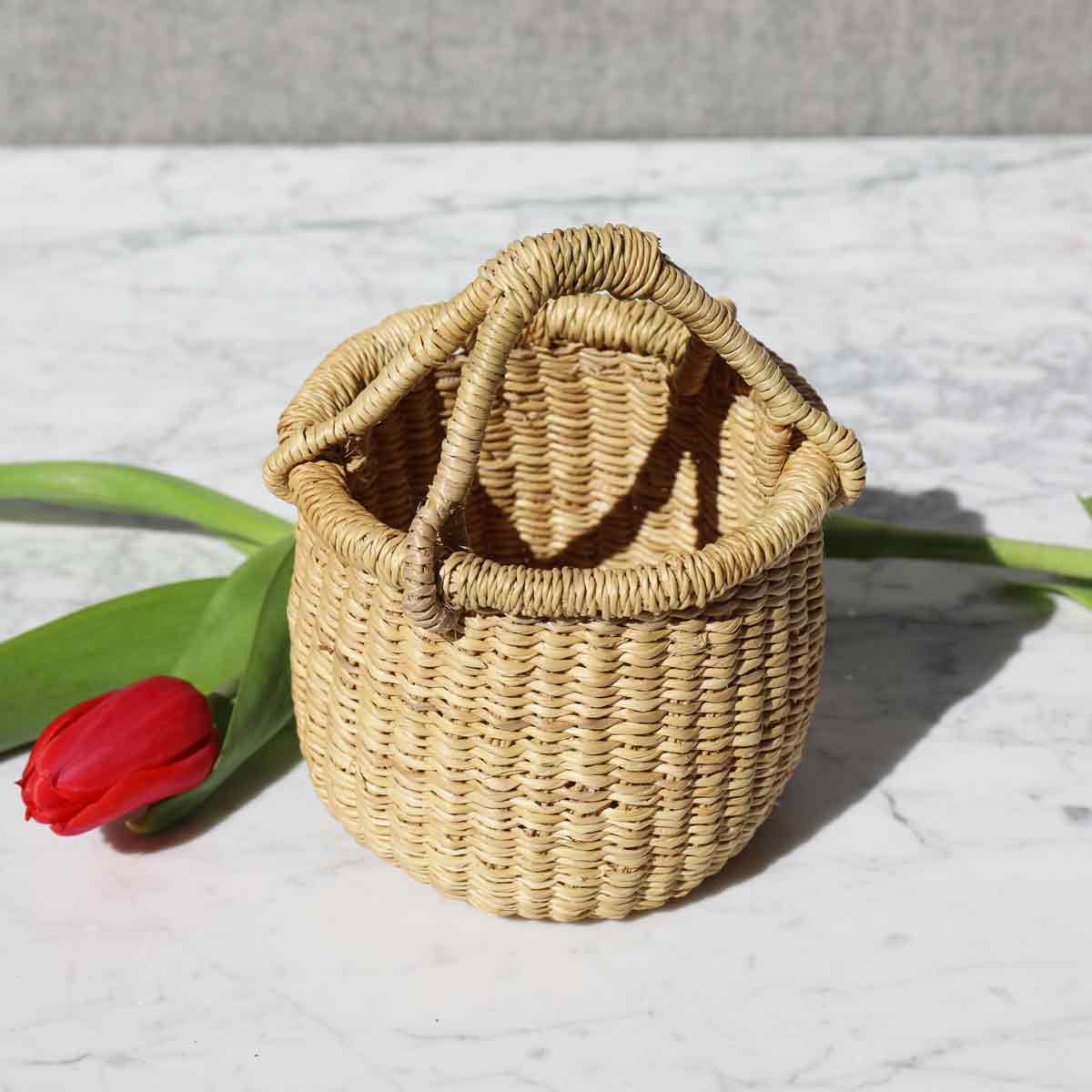 mini-basket-with-handles-for-small-items