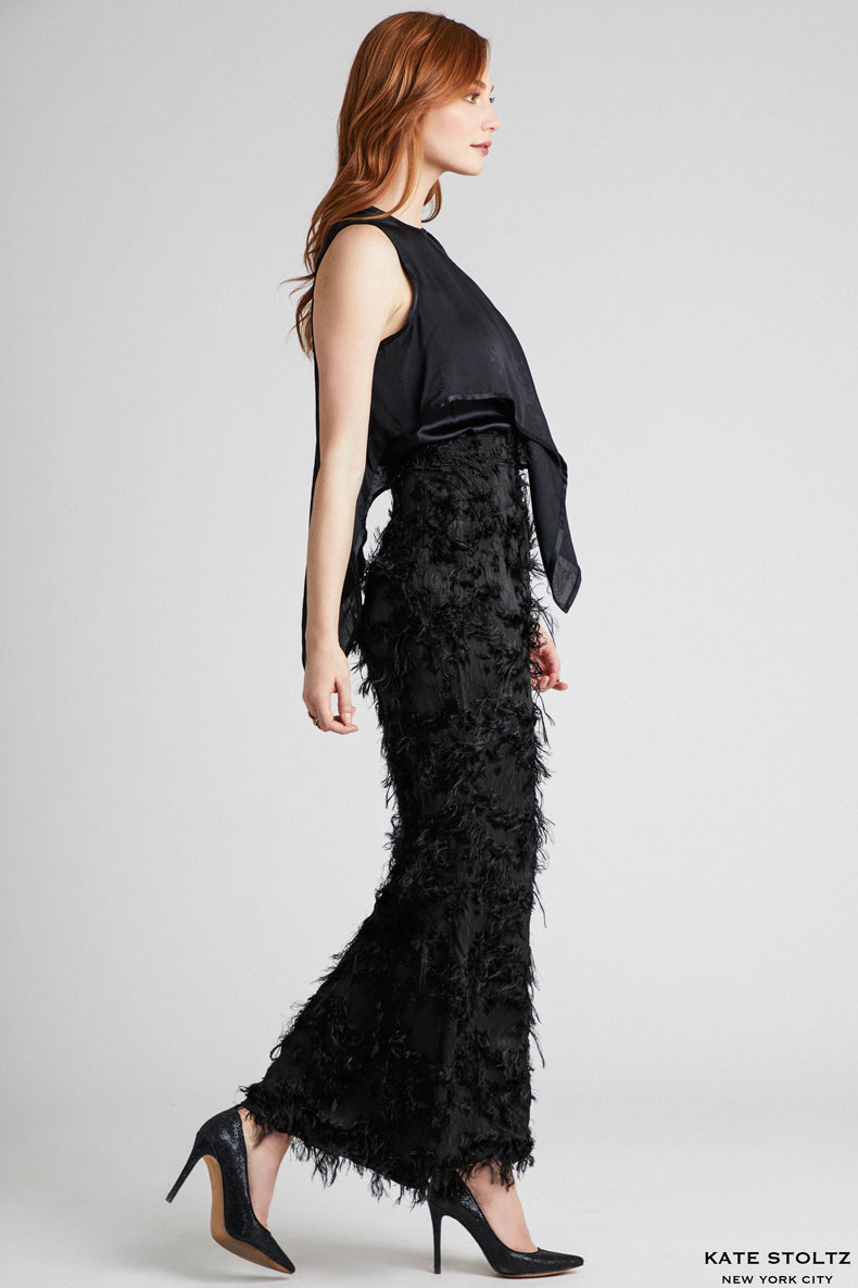 feathery pillar skirt